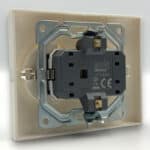 Priză Dublă 2P+E Spin Top, Albă, cu Contact de Protecție - imagine 5