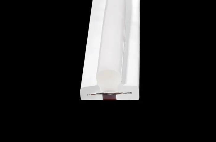 Bandă LED COB 4000K Lumină Neutră, 220V, IP65, 240 LED/m, 9W/m, 10 mm – Se Vinde la Metru - imagine 3