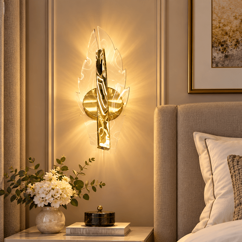 Aplică LED Pană 36 cm, 12W, 3 Tipuri de Lumină, Auriu, Metal și Acril Aplică LED Pană 36 cm, 12W, 3 Tipuri de Lumină, Auriu, Metal și Acril - imagine 1