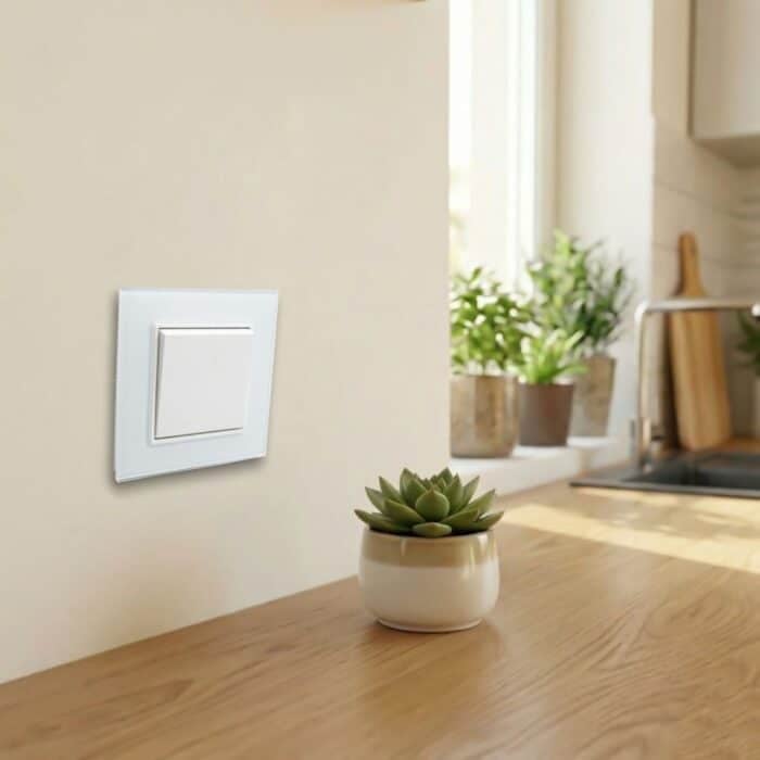 Întrerupător Cap Cruce Alb cu Ramă din Sticlă, 86×86 mm, 250V/10A, IP20 - imagine 2