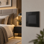 Întrerupător Cap Cruce Negru cu Ramă din Sticlă, 86×86 mm, 250V/10A, IP20